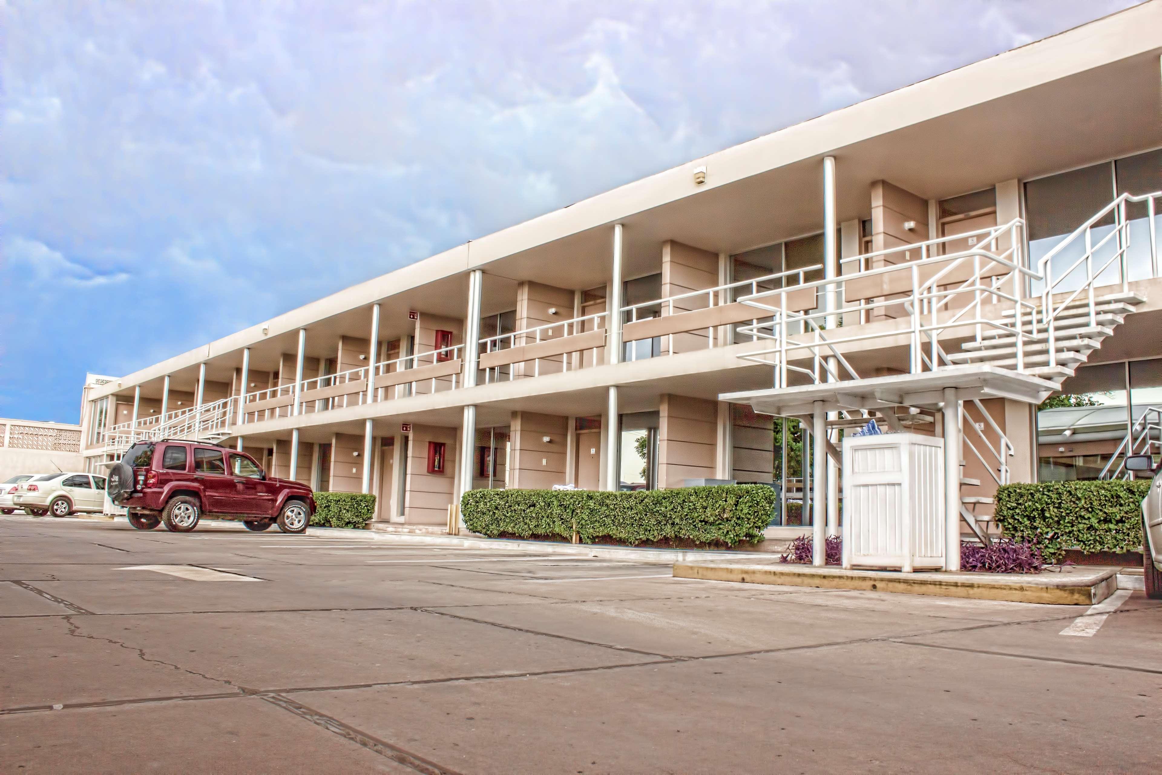 Hotel Hm Mirador Chihuahua Exterior foto